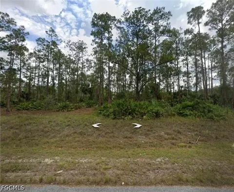 802 Sheldon Ave, Lehigh Acres, FL 33936