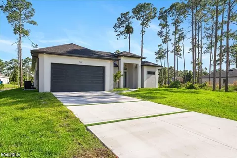 722 Phelps St E, Lehigh Acres, FL 33974