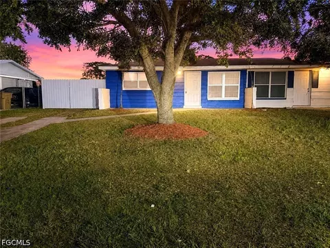1116 Vineyard St, Lehigh Acres, FL 33936