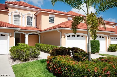 14070 Eagle Ridge Lakes Dr #202, Fort Myers, FL 33912