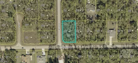 190 Ocean Park Dr, Lehigh Acres, FL 33972