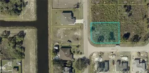 821 Anaconda Ave S, Lehigh Acres, FL 33974