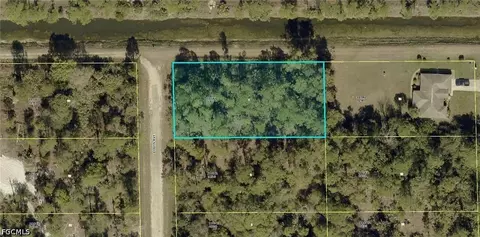 722 Louis Ave, Lehigh Acres, FL 33972