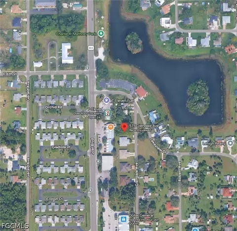 579 Glendale Ave, Lehigh Acres, FL 33936