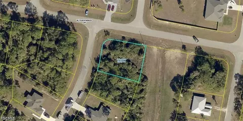 5059 W Tradewinds Cir, Labelle, FL 33935