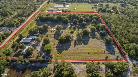3880 Packinghouse Rd, Alva, FL 33920