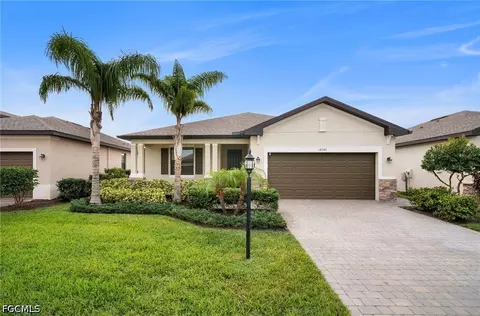 14542 Monrovia Ln, Fort Myers, FL 33905