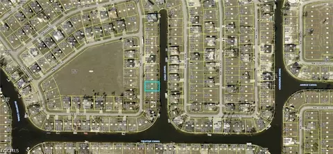 1913 NW 34th Pl, Cape Coral, FL 33993
