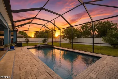 1405 SW 1st Pl, Cape Coral, FL 33991