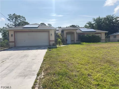 817 Holmes Ave, Lehigh Acres, FL 33974