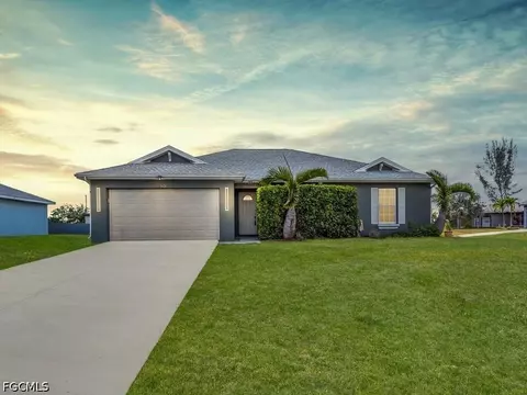 3626 NE 13th Ave, Cape Coral, FL 33909
