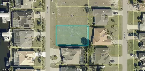 601 SW 39th Ave, Cape Coral, FL 33991