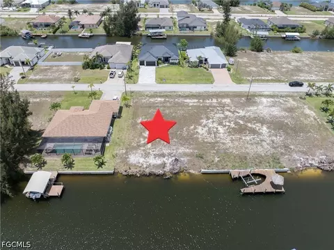 1637 NW 39th Ave, Cape Coral, FL 33993
