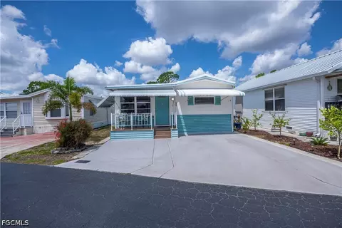 195 Ramble Dr, North Fort Myers, FL 33903