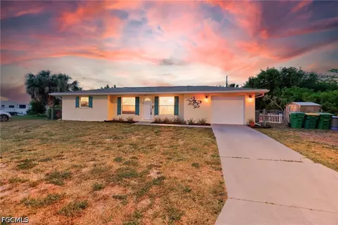 258 Reading St NW, Port Charlotte, FL 33952