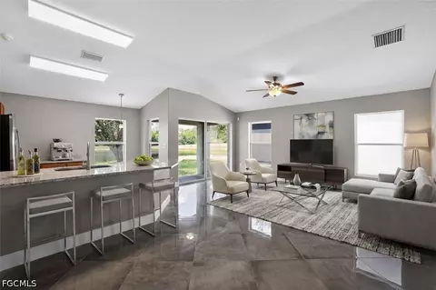 7513 Turtle View Dr, Ruskin, FL 33573 photo 8