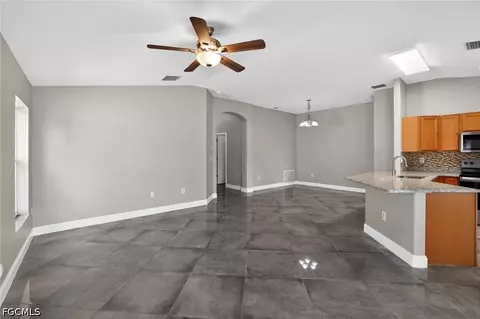 7513 Turtle View Dr, Ruskin, FL 33573 photo 26