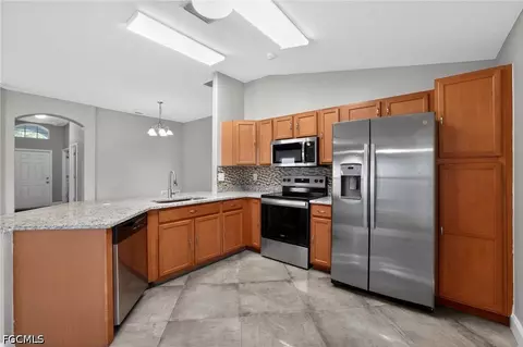 7513 Turtle View Dr, Ruskin, FL 33573 photo 29