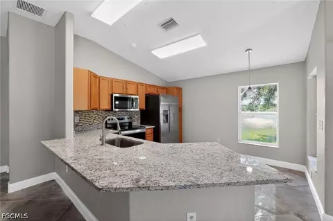 7513 Turtle View Dr, Ruskin, FL 33573 photo 28
