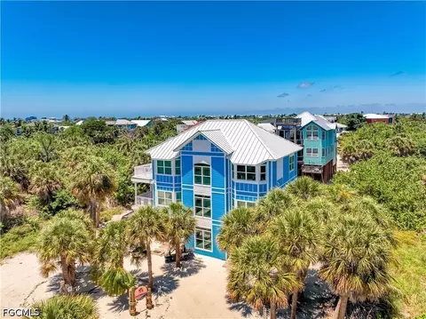 4460 Smugglers Dr, Captiva, FL 33924