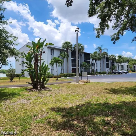 9970 Sailview Ct #4-D1, Fort Myers, FL 33905