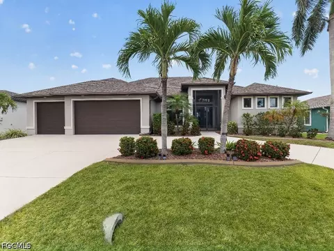 3315 Surfside Blvd, Cape Coral, FL 33914