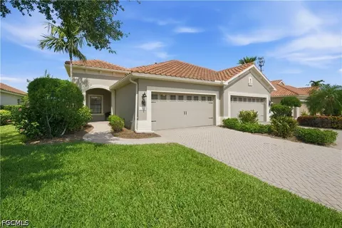 4629 Waterscape Ln, Fort Myers, FL 33966