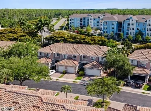 9967 Chiana Cir, Fort Myers, FL 33905