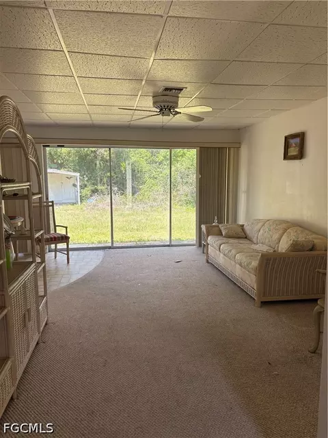 1924 Valencia Dr, North Fort Myers, FL 33917