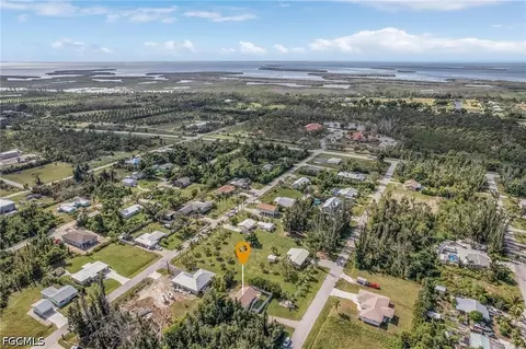 6572 Fuller Dr, Bokeelia, FL 33922