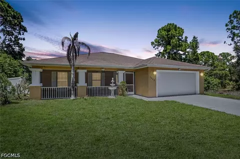 3008 51st St W, Lehigh Acres, FL 33971