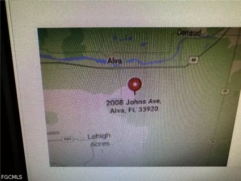 2008 Johns Ave, Alva, FL 33920
