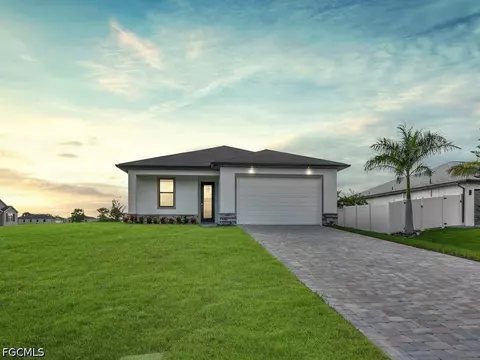 4110 NE 19th Pl, Cape Coral, FL 33909