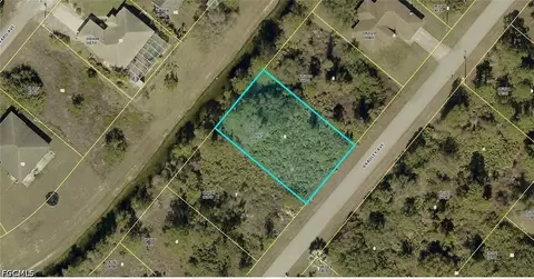 342 Bradley Ave, Lehigh Acres, FL 33974