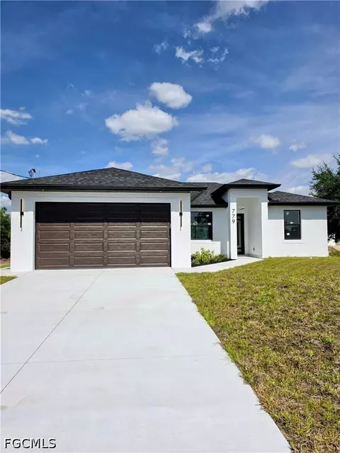 779 Cashmere Ave, Lehigh Acres, FL 33974