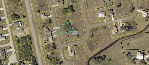 9016 W Crow Cir, Labelle, FL 33935