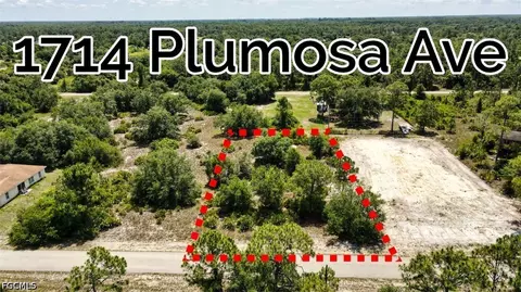 1714 Plumosa Ave, Lehigh Acres, FL 33972
