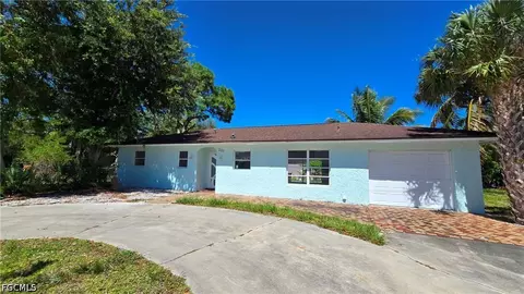 201 Marco Lake Dr, Marco Island, FL 34145