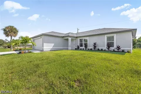 2810 NW 26th Pl, Cape Coral, FL 33993