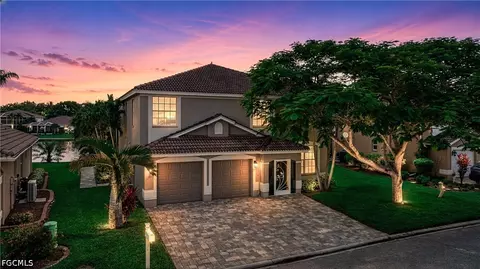11141 Lakeland Cir, Fort Myers, FL 33913