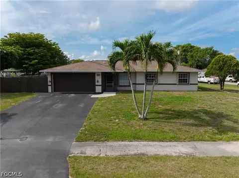 4960 20th Pl SW, Naples, FL 34116