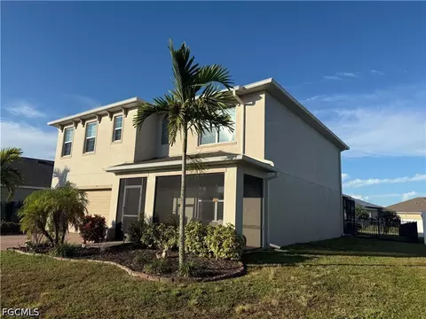 2739 Merida Ln, Cape Coral, FL 33909