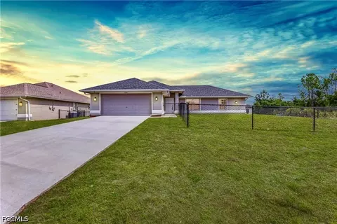 3414 40th St SW, Lehigh Acres, FL 33976