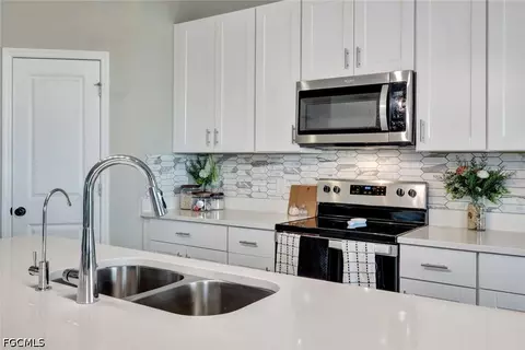 43837 Cattleman Dr, Punta Gorda, FL 33982