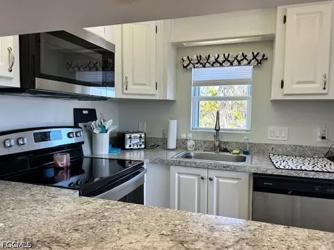 19681 Summerlin Rd #404, Fort Myers, FL 33908