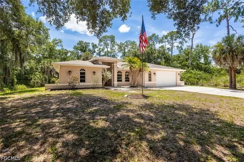 2411 Herzog Rd, Alva, FL 33920