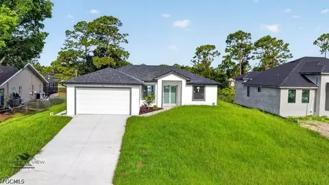 4715 7th St W, Lehigh Acres, FL 33971