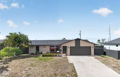 2010 NE 24th Ter, Cape Coral, FL 33909