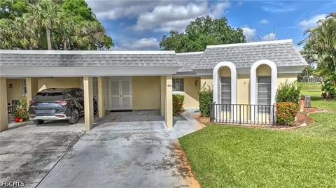 9 Park Lane Cir, Lehigh Acres, FL 33936
