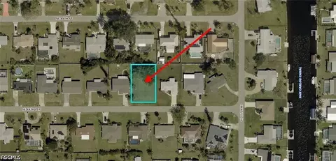 137 SE 44th Ter, Cape Coral, FL 33904
